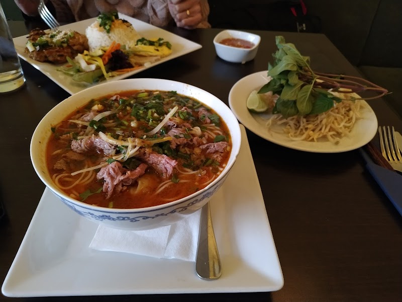 Bun Bo Hue - Vietnamesisk Restaurang