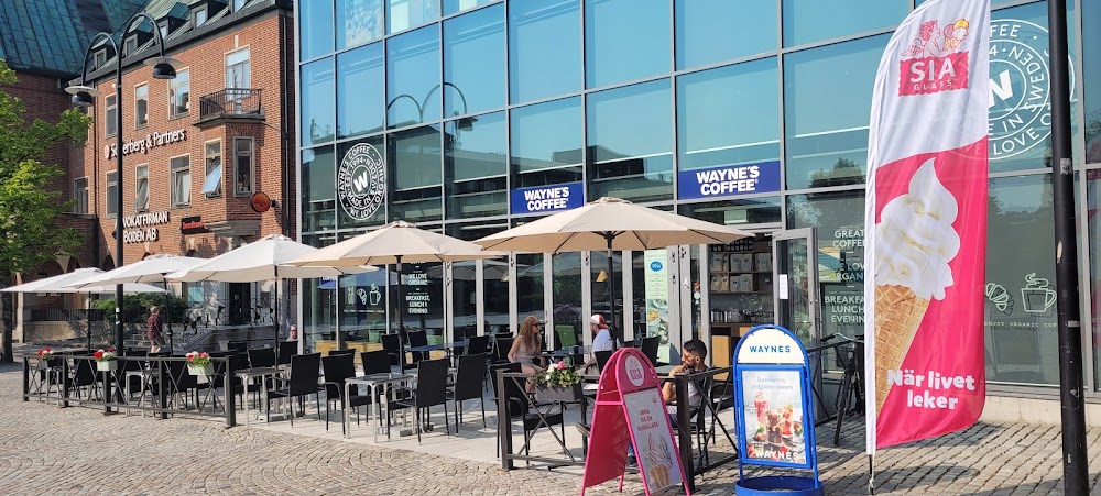 Waynes Coffee
