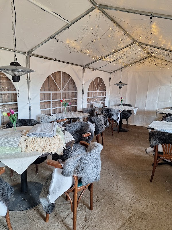 Källsbäck Gårdsbutik & Café