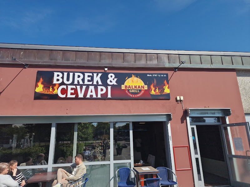 Balkan Grill - Burek & Cevapi