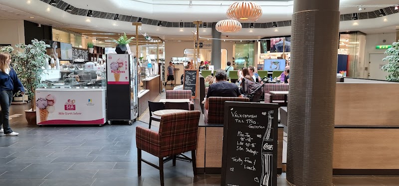 Fika Gallerian - Cafe Halmstad