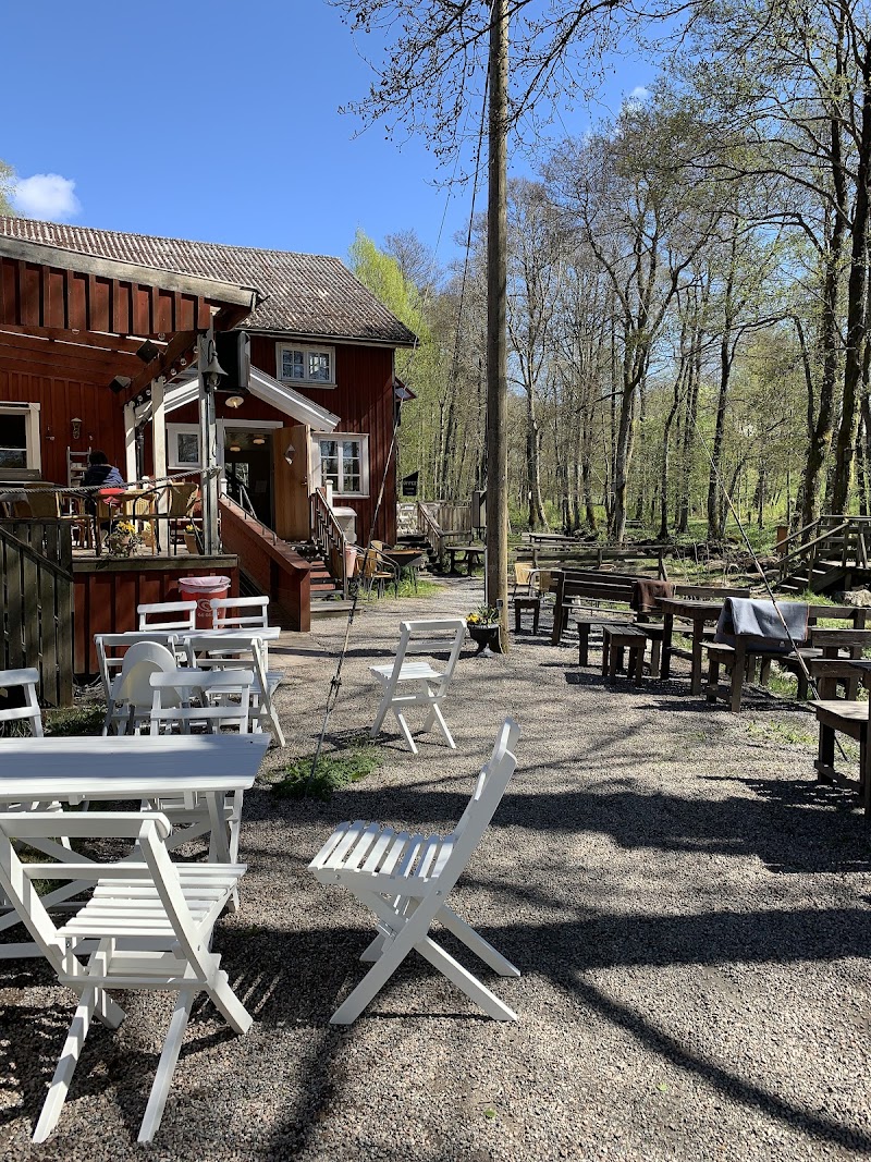 Vänga Kvarncafé & Bageri, Surdegsbageri