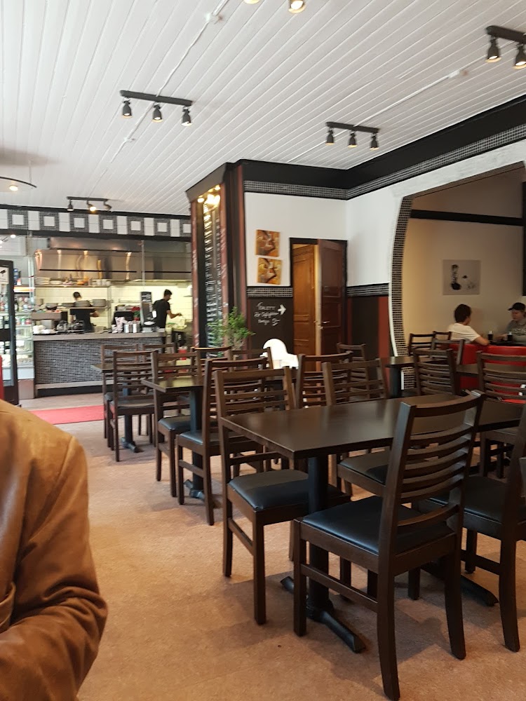 Roys Grillbar & Café