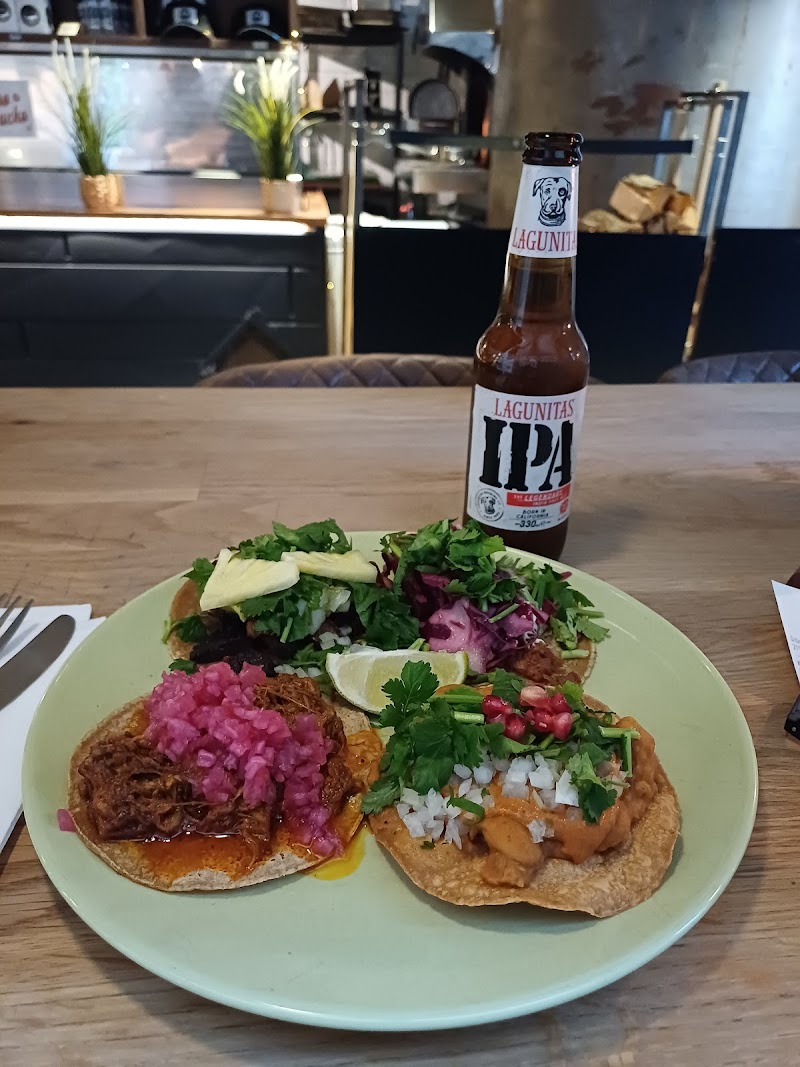 Maya Cantina