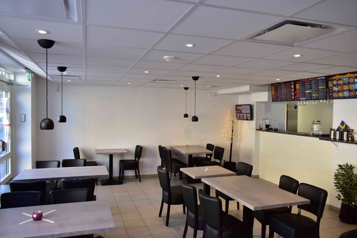 Chapman Pizzeria
