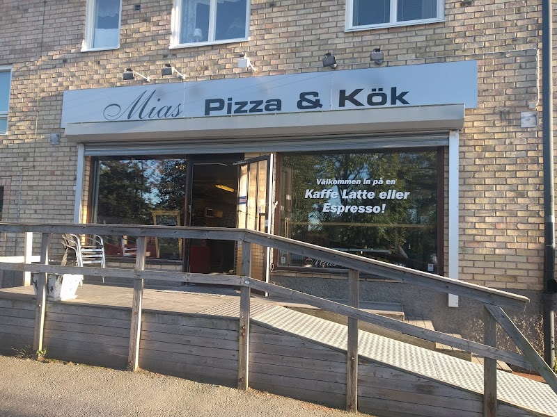 Mias Pizza & Kök