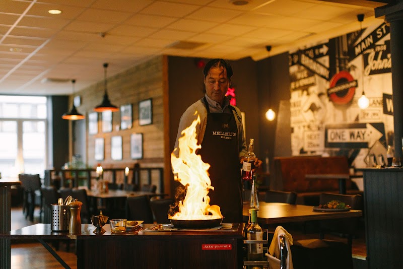 Janus bistro & lounge
