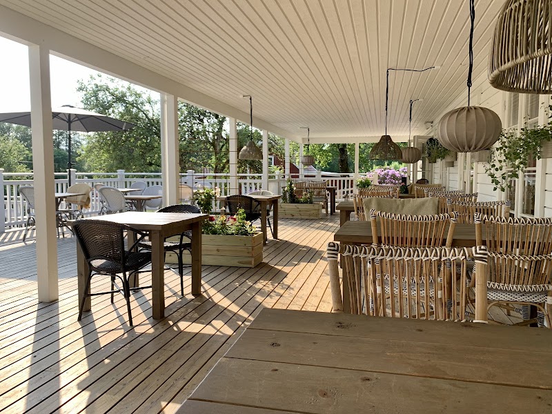 Blommigt & Prickigts Bageri/Cafe