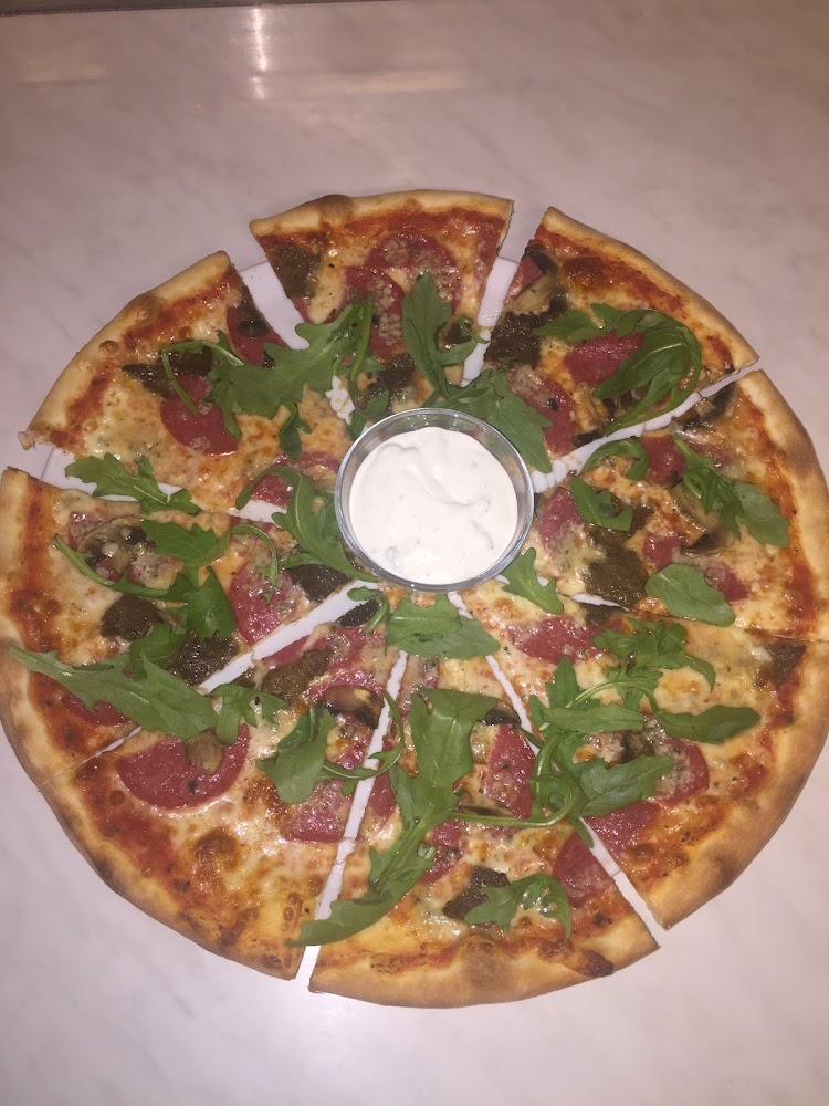 RONELLA PIZZERIA RESTAURANG