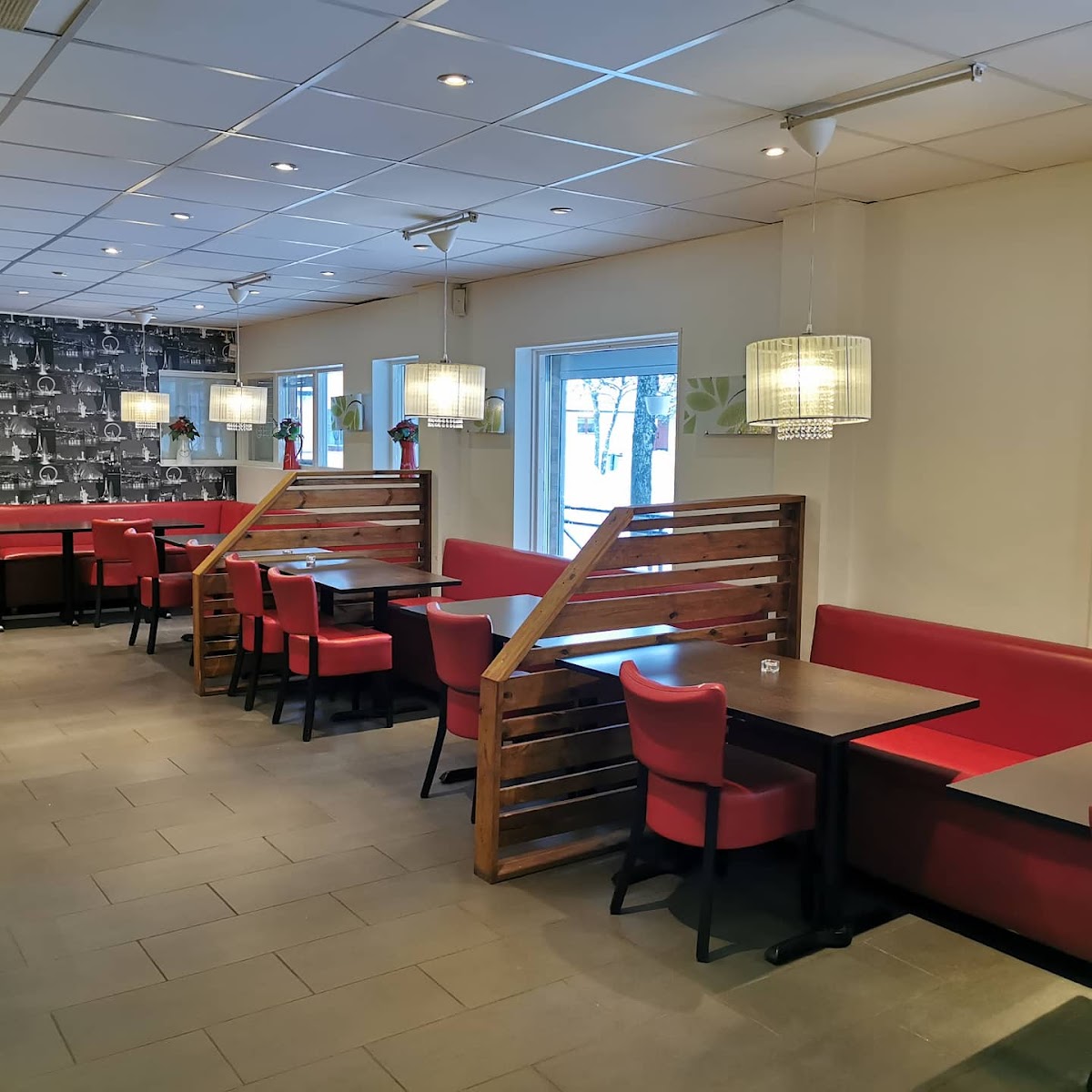 Pinocchio Rest. & Pizzeria