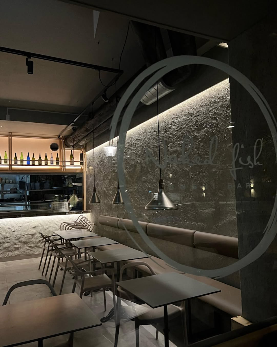 Naked fish Sushi Bar - Hägersten