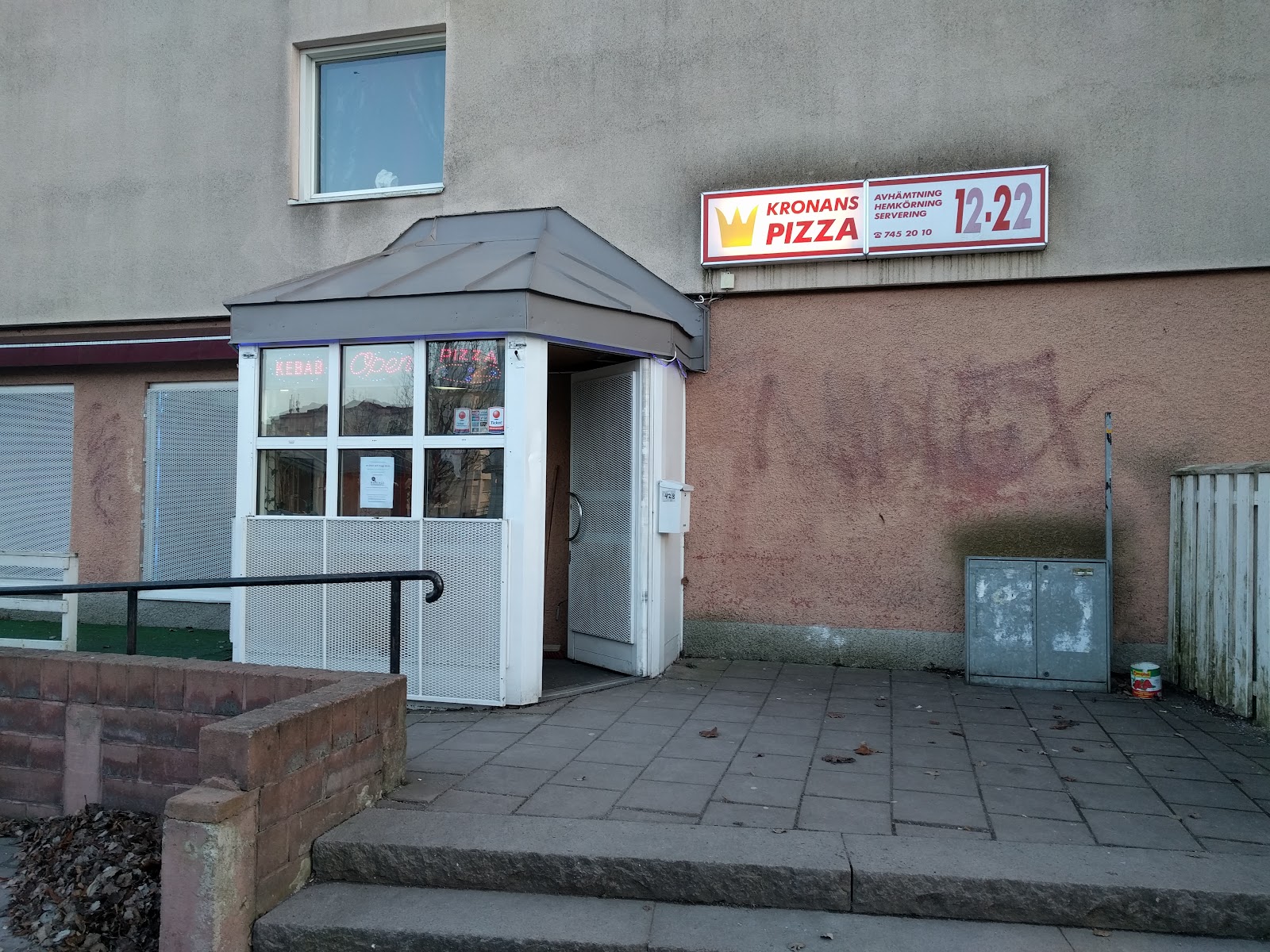 Kronans Pizza & Kiosk