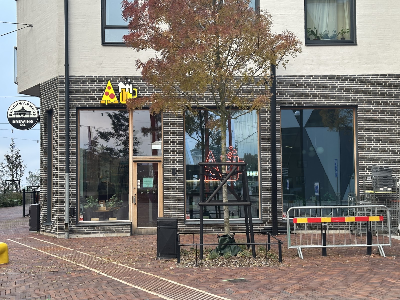 Benchwarmers Taproom Oceanhamnen