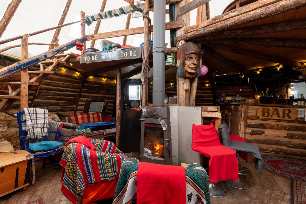 Zoi's Wigwam