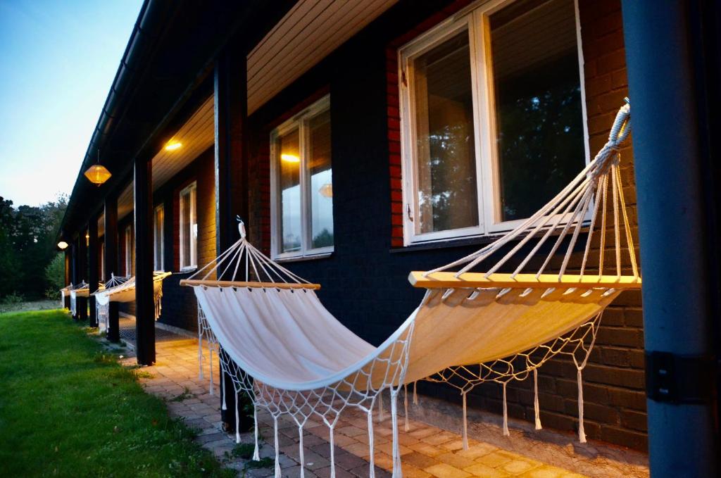 Åsljungagården - Nature Shelter Hotel