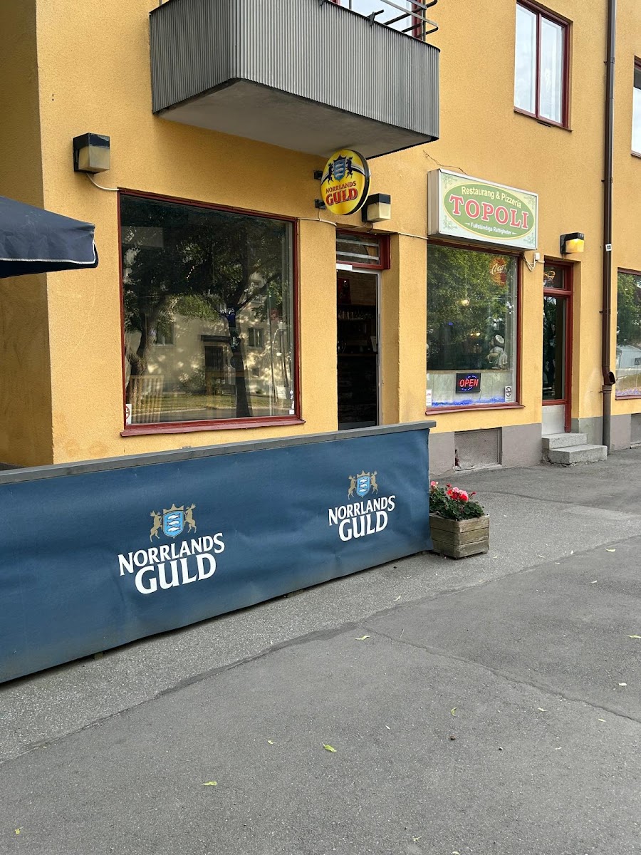 Restaurang & Pizzeria - Topoli