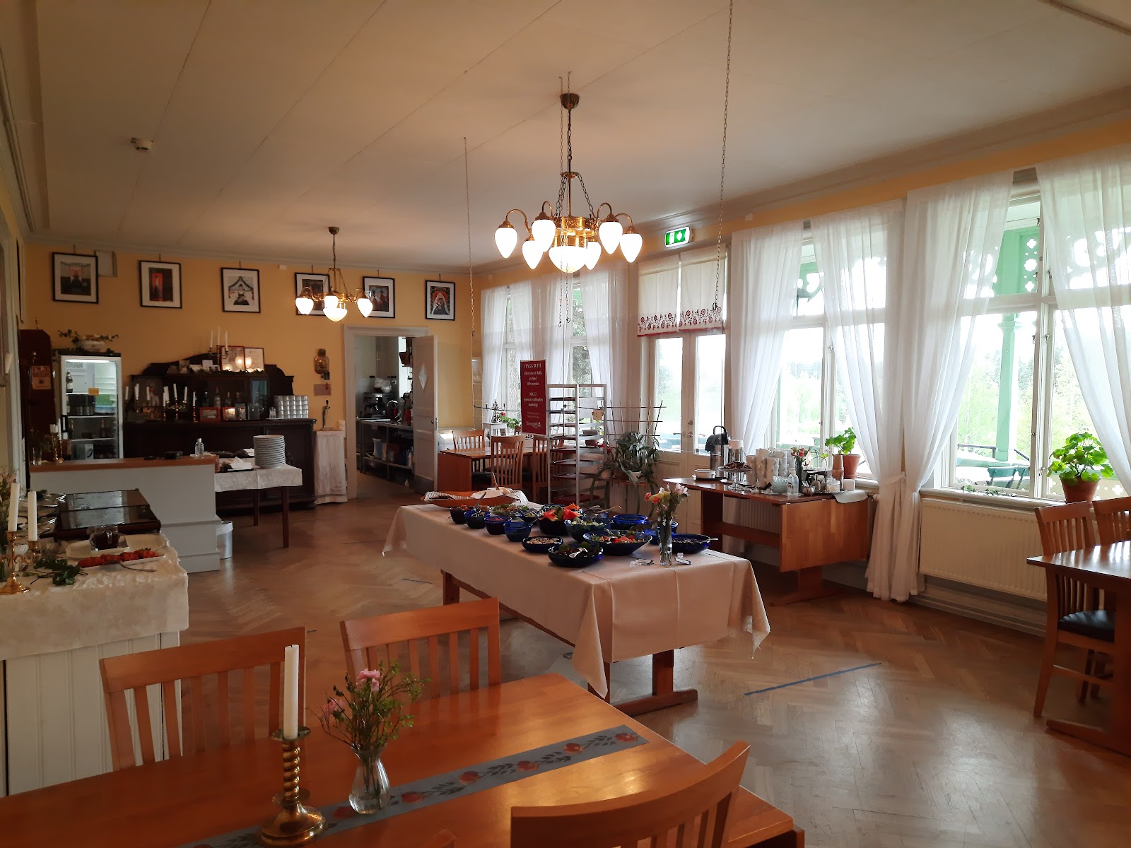 Gårdsrestaurangen