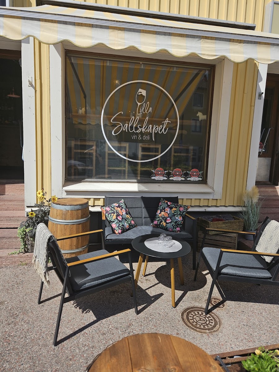 Lilla Sällskapet, vin och deli