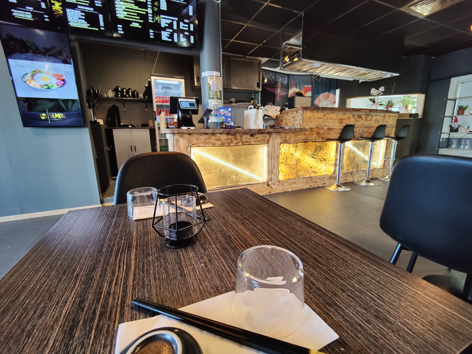 Semon sushi - Sushi Åkersberga