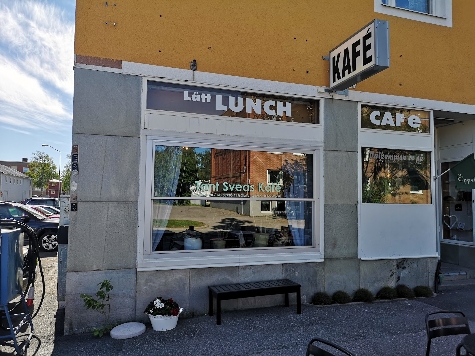 Tant Sveas Café