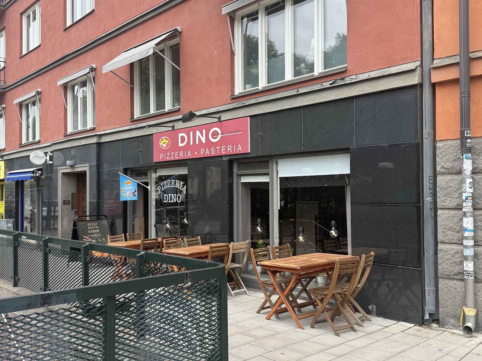 Dino Pizzeria