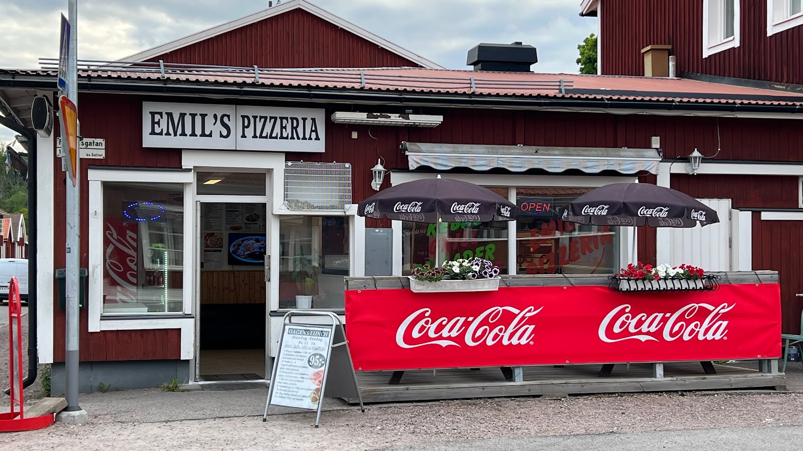 Emils Pizzeria