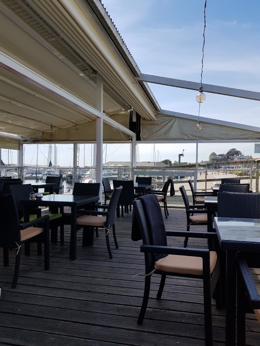 Havsnära Fiskrökeri AB