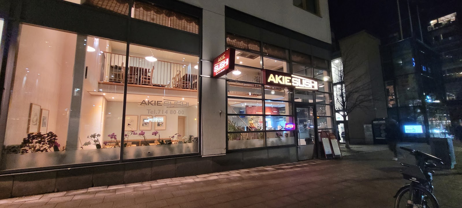 Akie sushi hammarby sjöstad