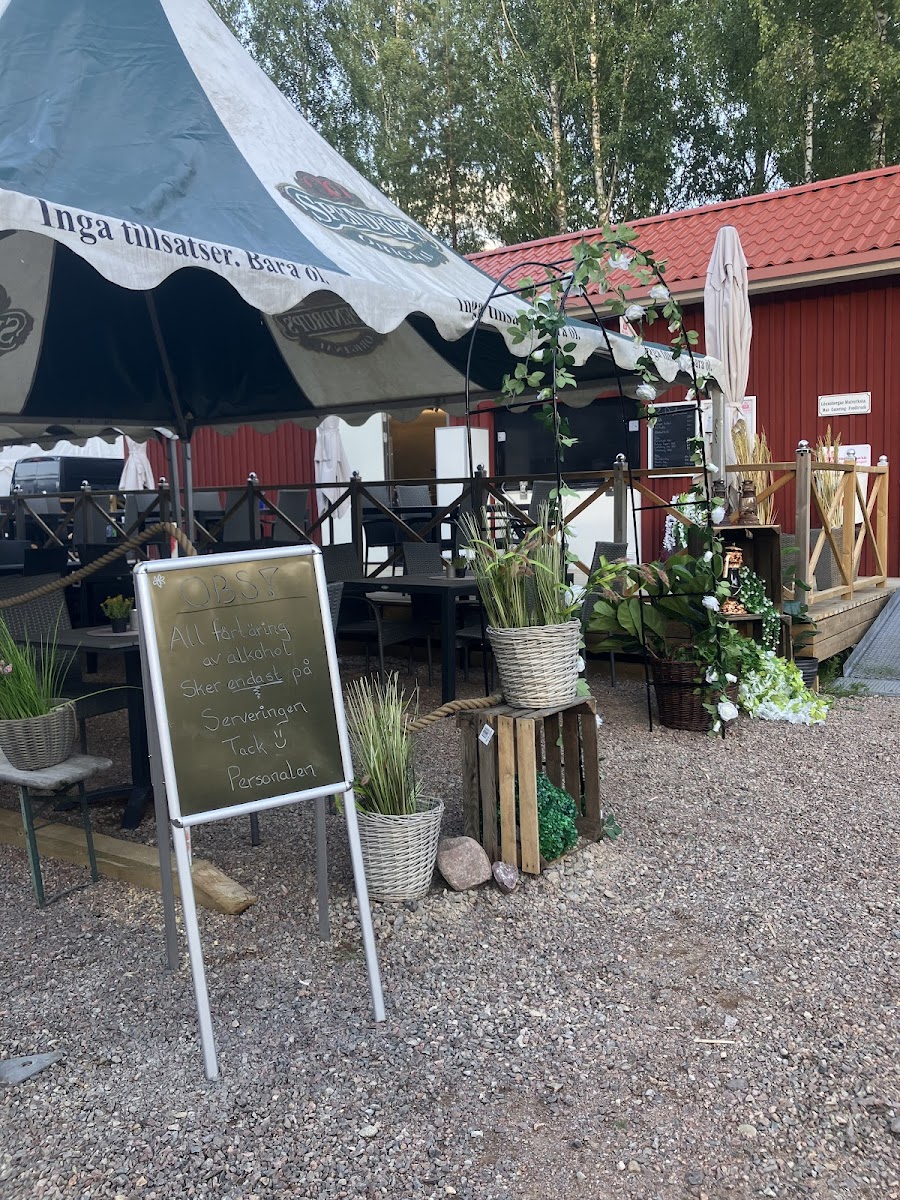 Lönnebergas Matverksta by JP familyburgercrew