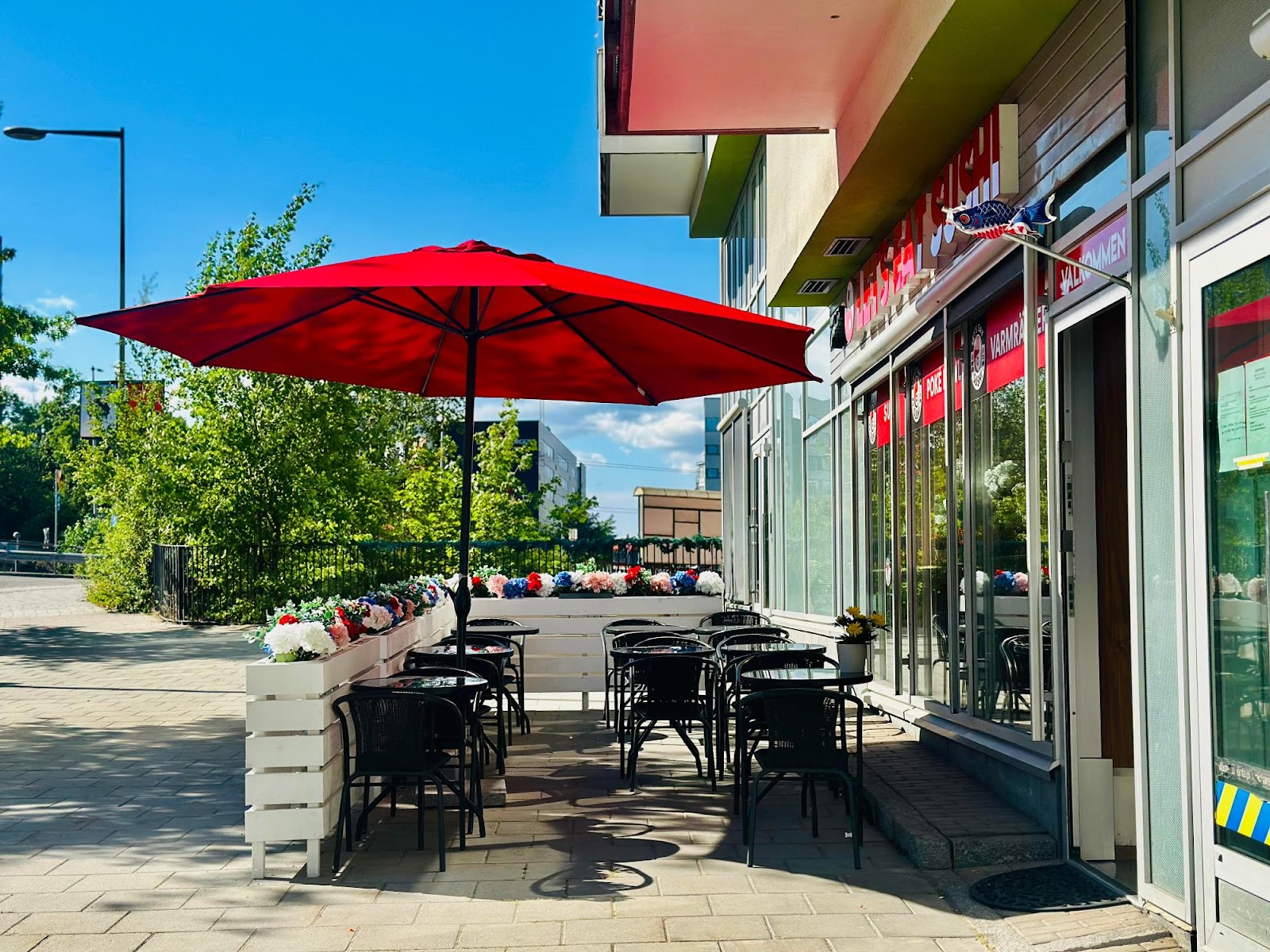 Lets eat sushi Liljeholmen