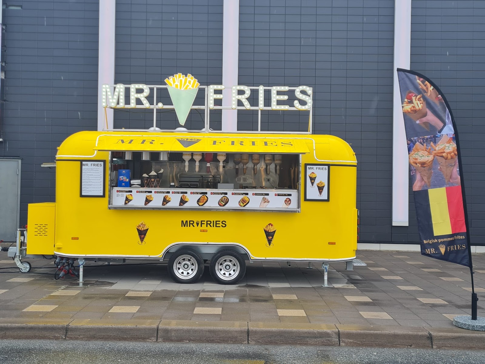 Mr. Fries Foodtruck