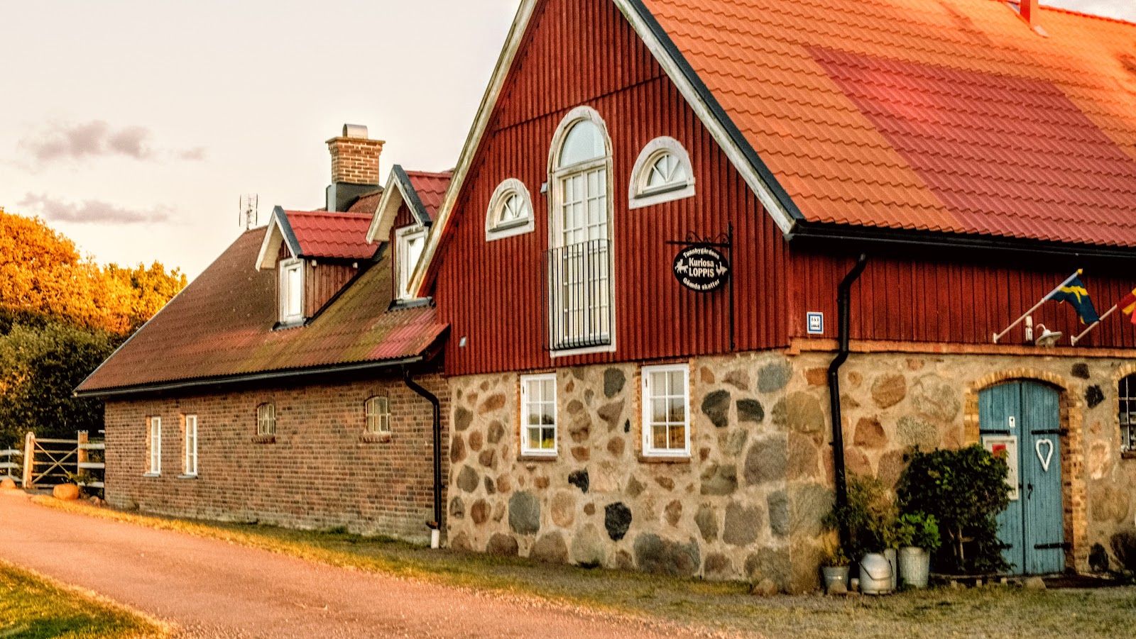 Tunnby Gårdshotell, butik och fika