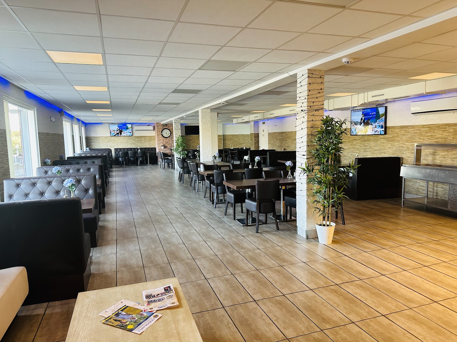 Familje Restaurang & Pizzeria