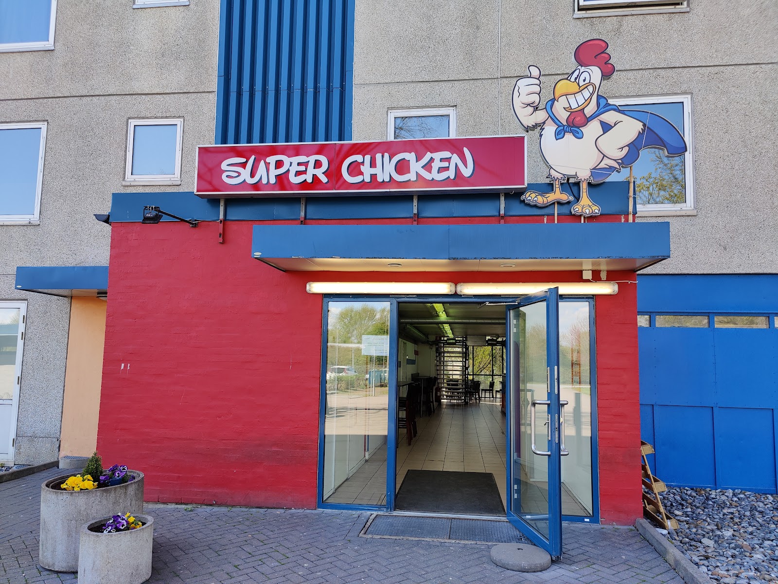 Super Chicken