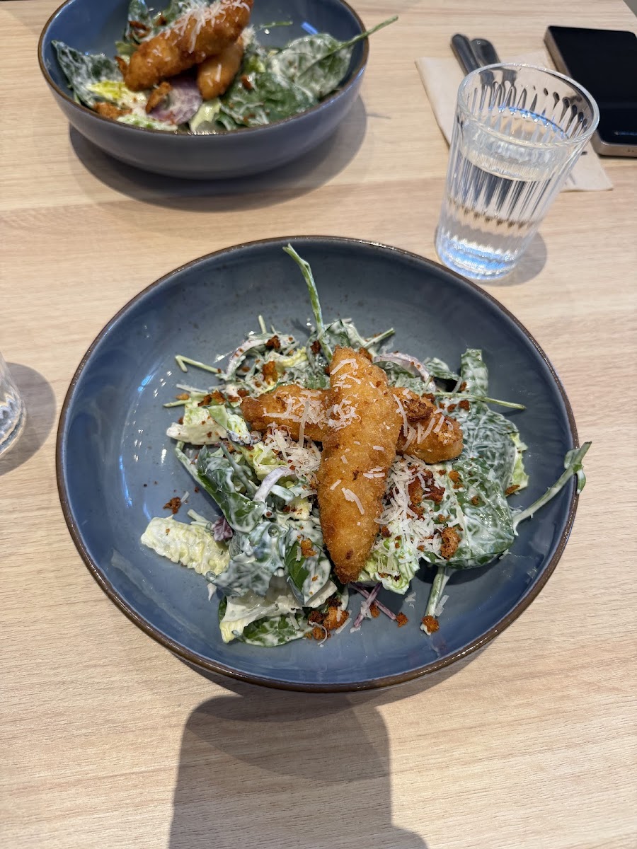 Estraden Café & Bistro