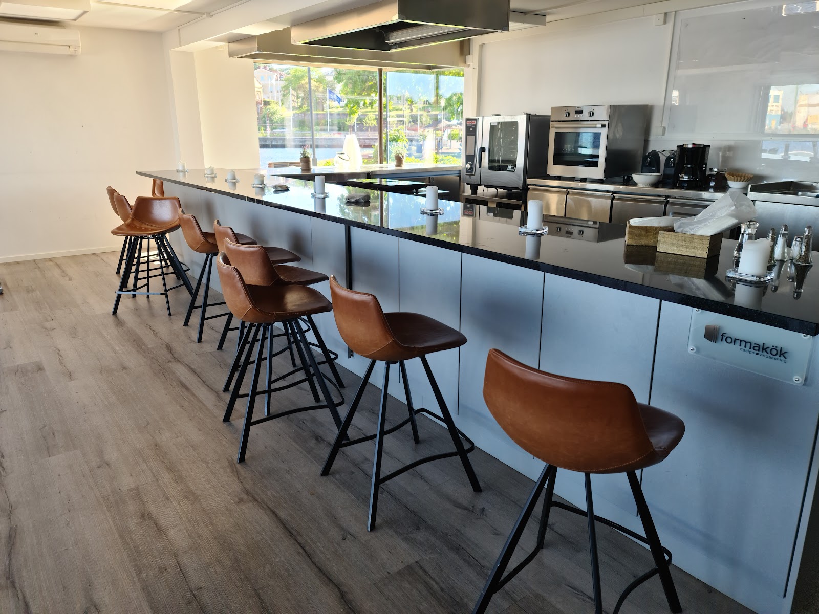 Badholmen Restaurang & Hotell