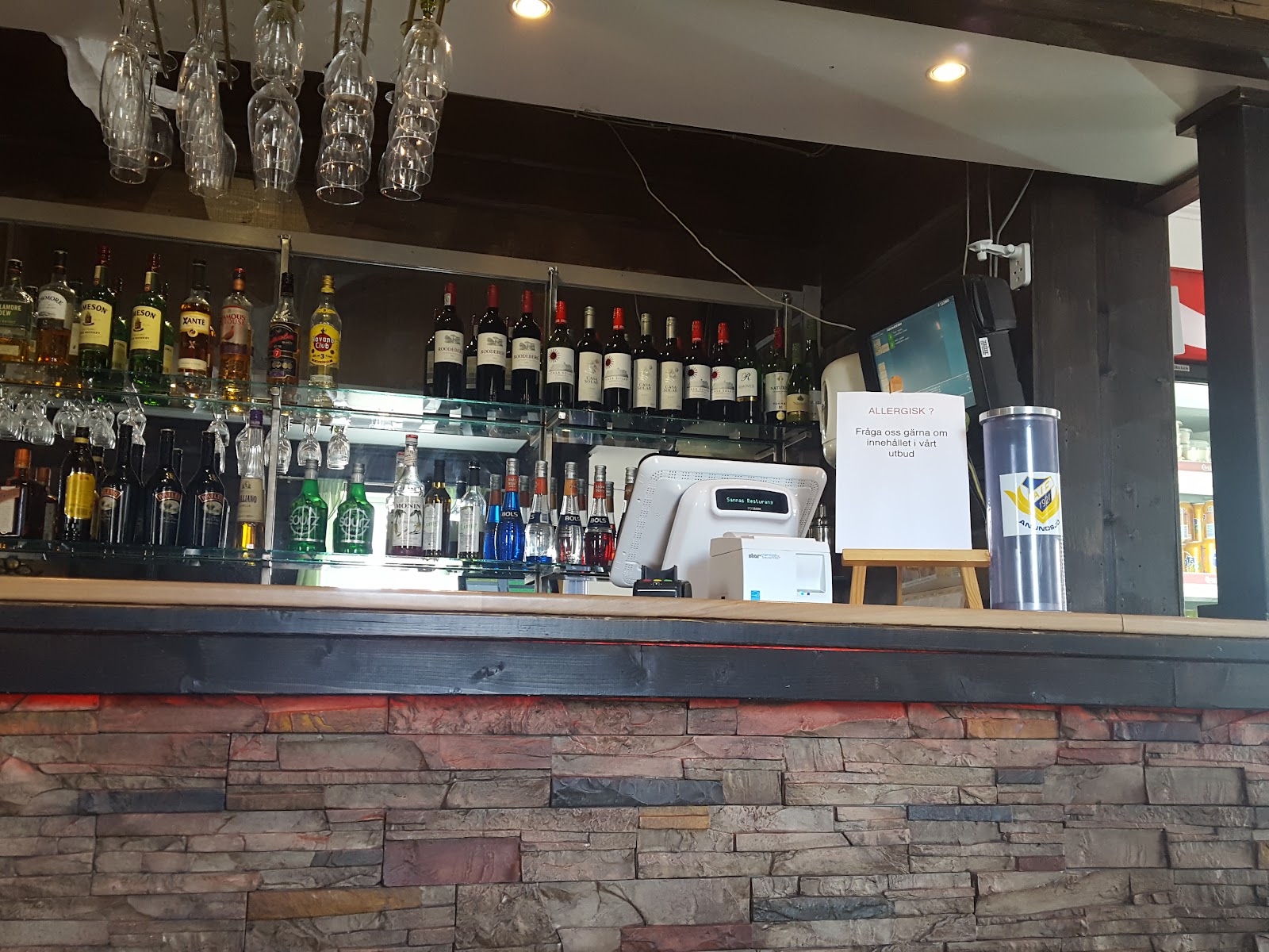 Sannas Restaurang & Pizzeria
