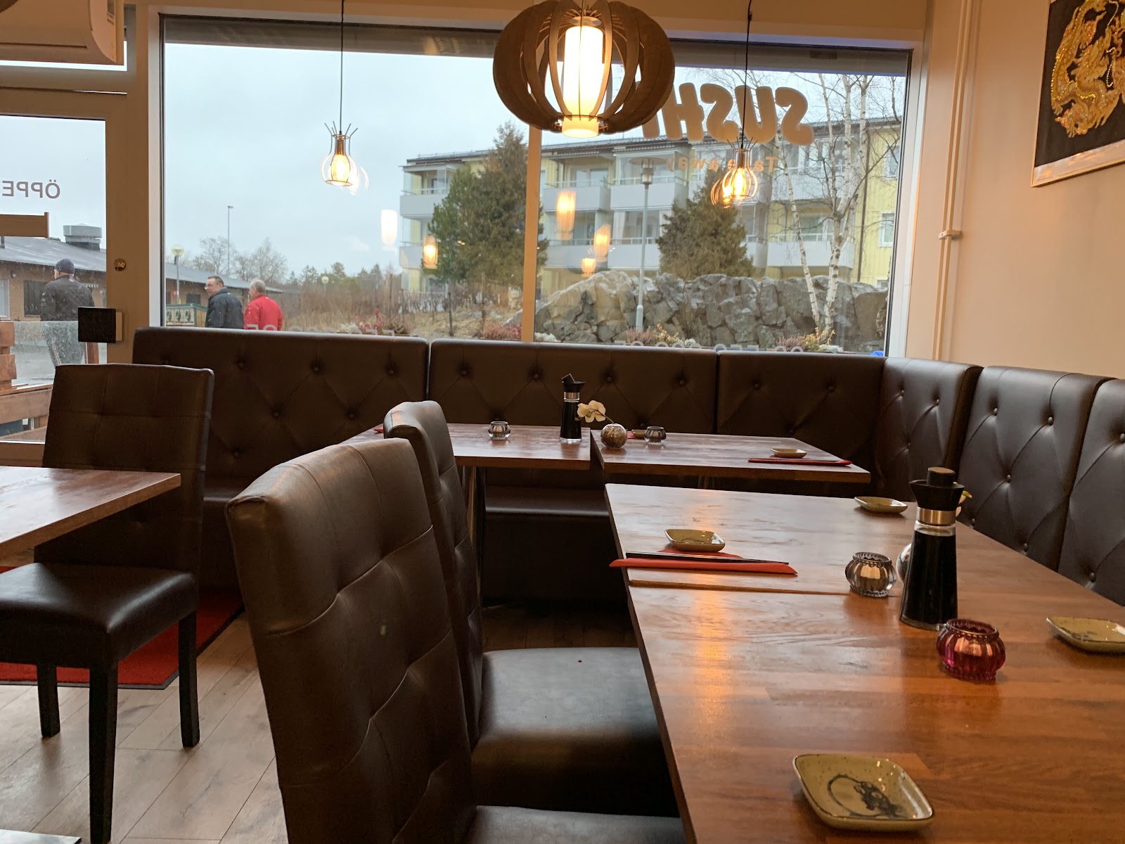 Nomi Sushi & Thai