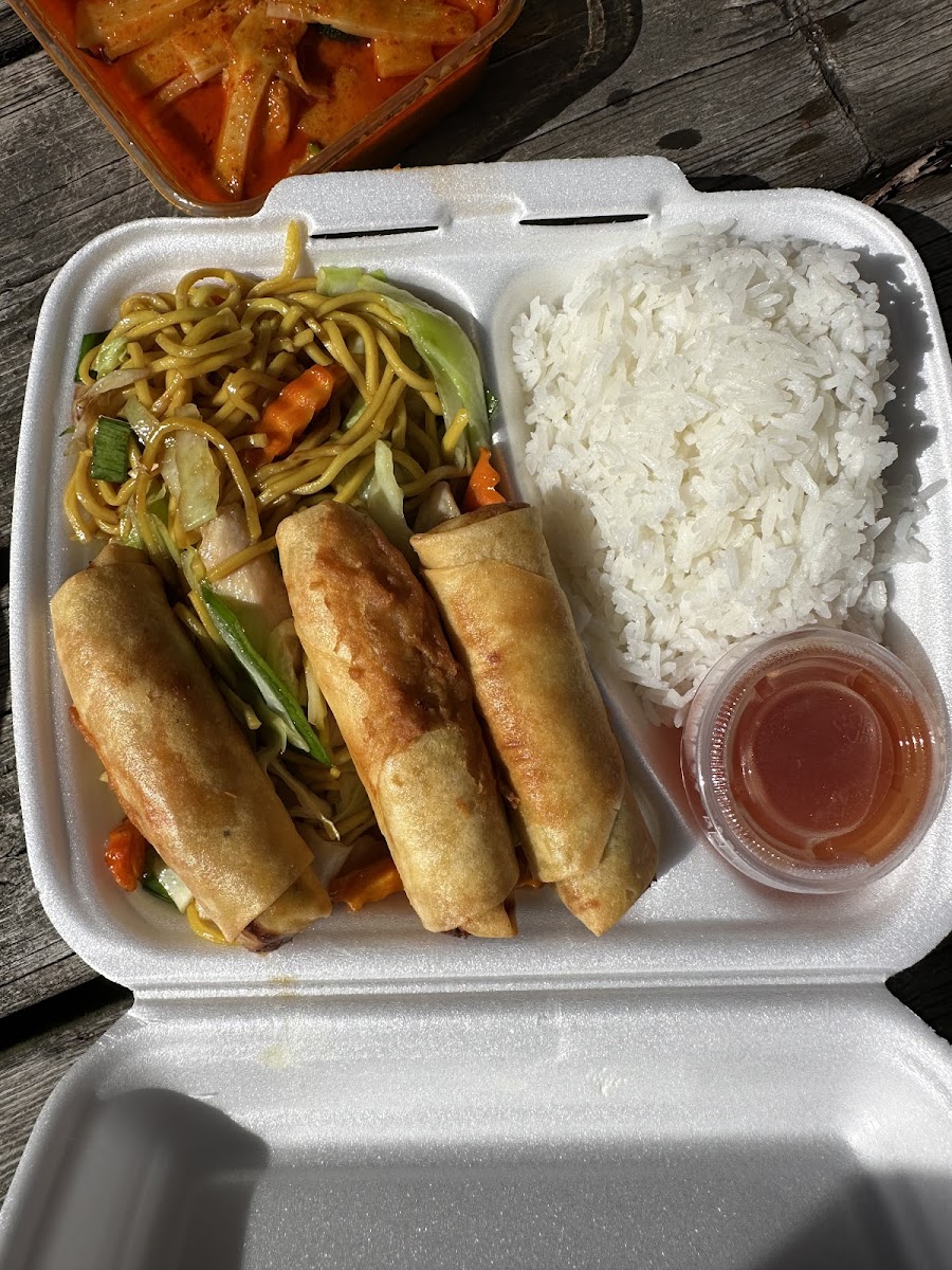 Sam thai wook